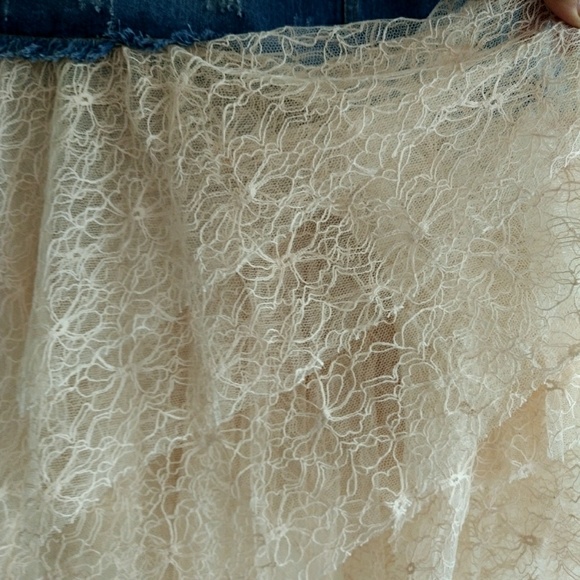 POL Boho Distressed Denim & Layered Lace Skirt - Picture 5 of 8
